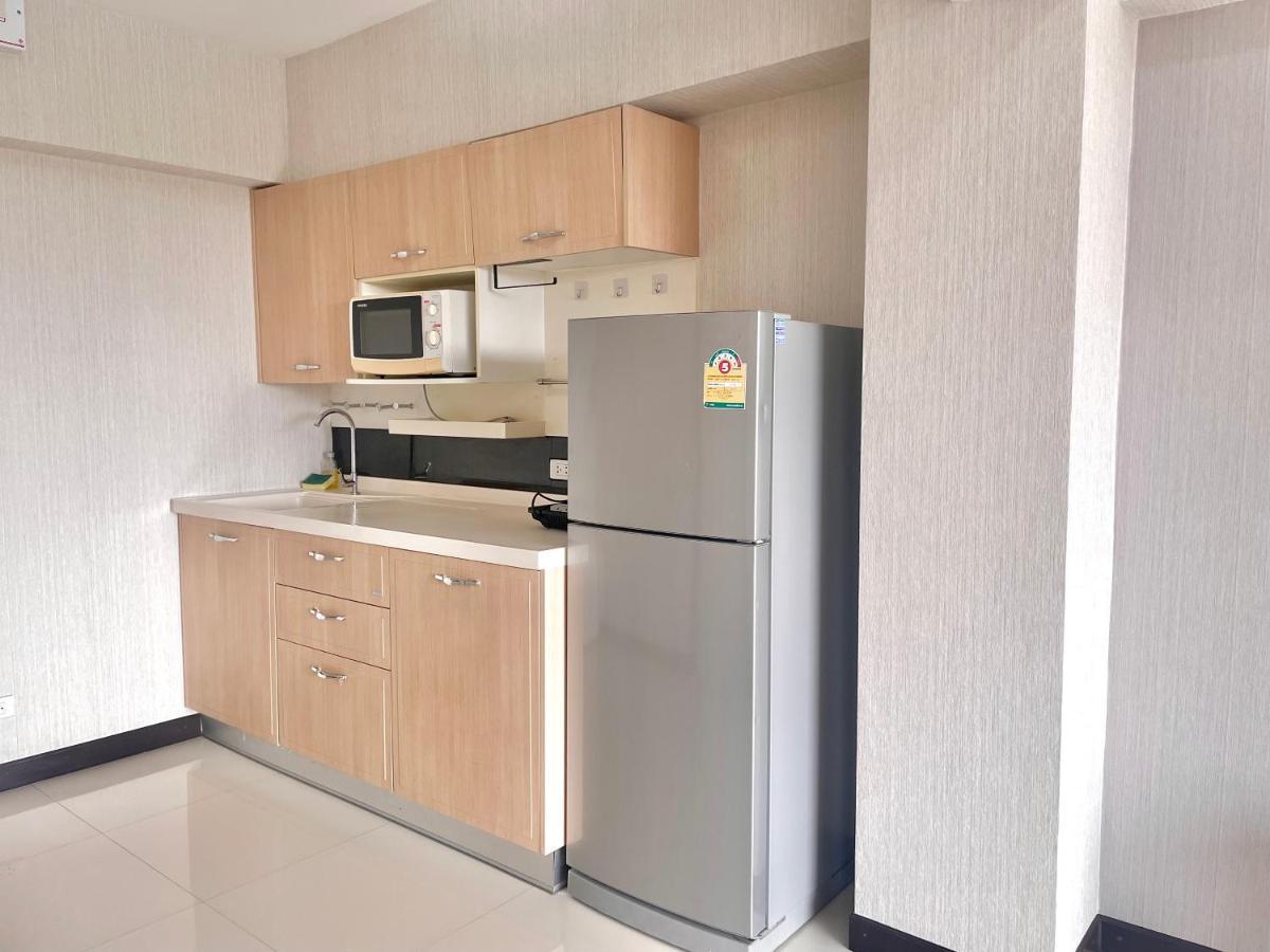 Baan Sabai Rama IV Apartment Бангкок Экстерьер фото