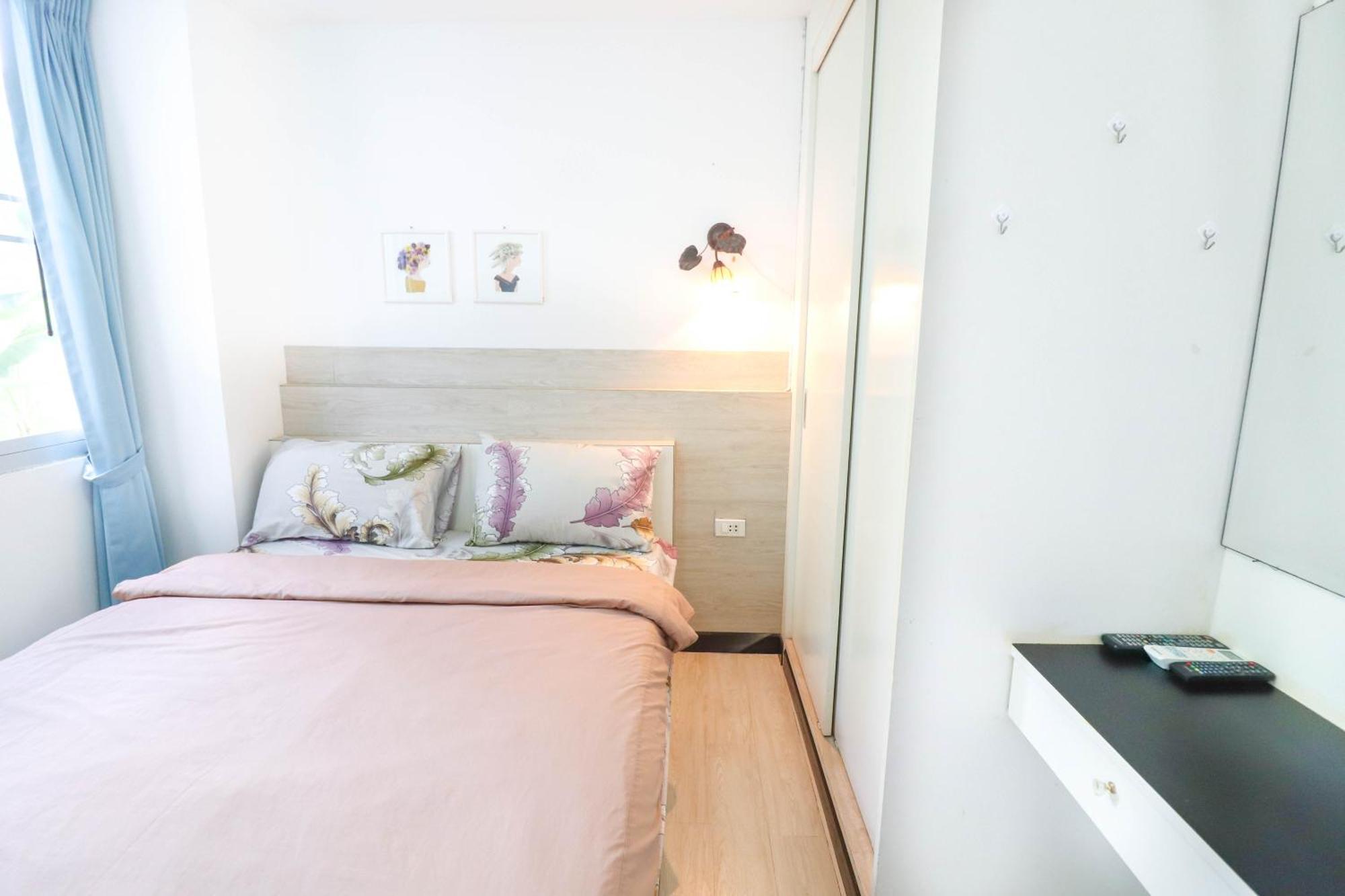 Baan Sabai Rama IV Apartment Бангкок Экстерьер фото